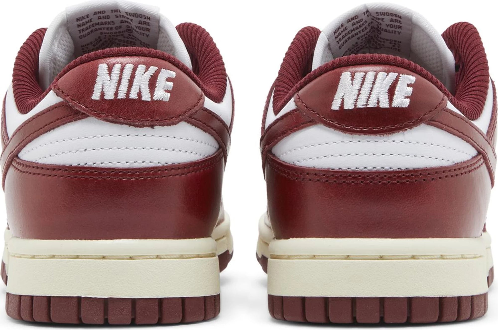 Nike Dunk Low - Vintage Red